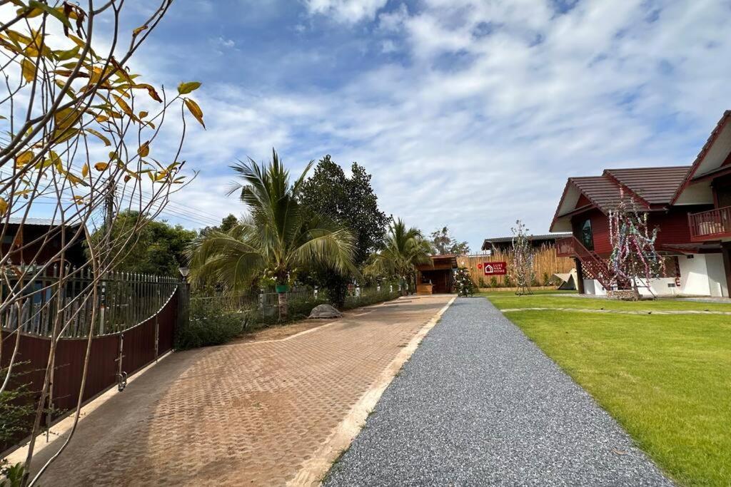 Luxe Nan Home Ban Fai Kaeo Exterior foto
